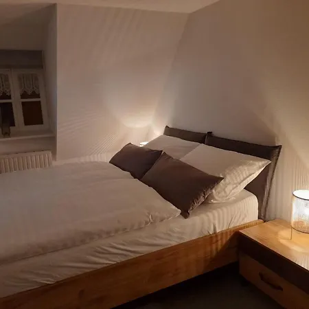 Himmel & Hoelle, Heiligegeiststrasse 22 公寓 奎德林堡