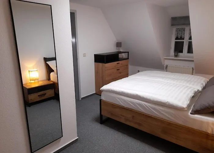 アパート Himmel & Hoelle, Heiligegeiststrasse 22 クヴェードリンブルク